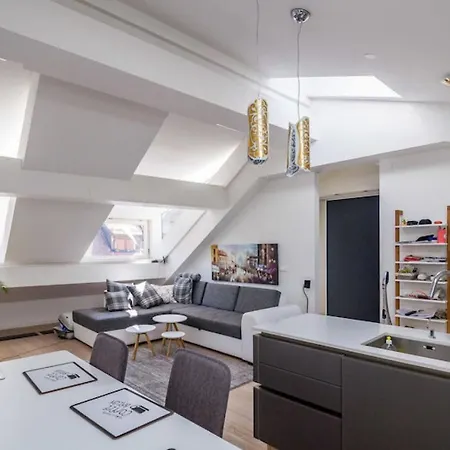 Penthouse City Centre Appartement *